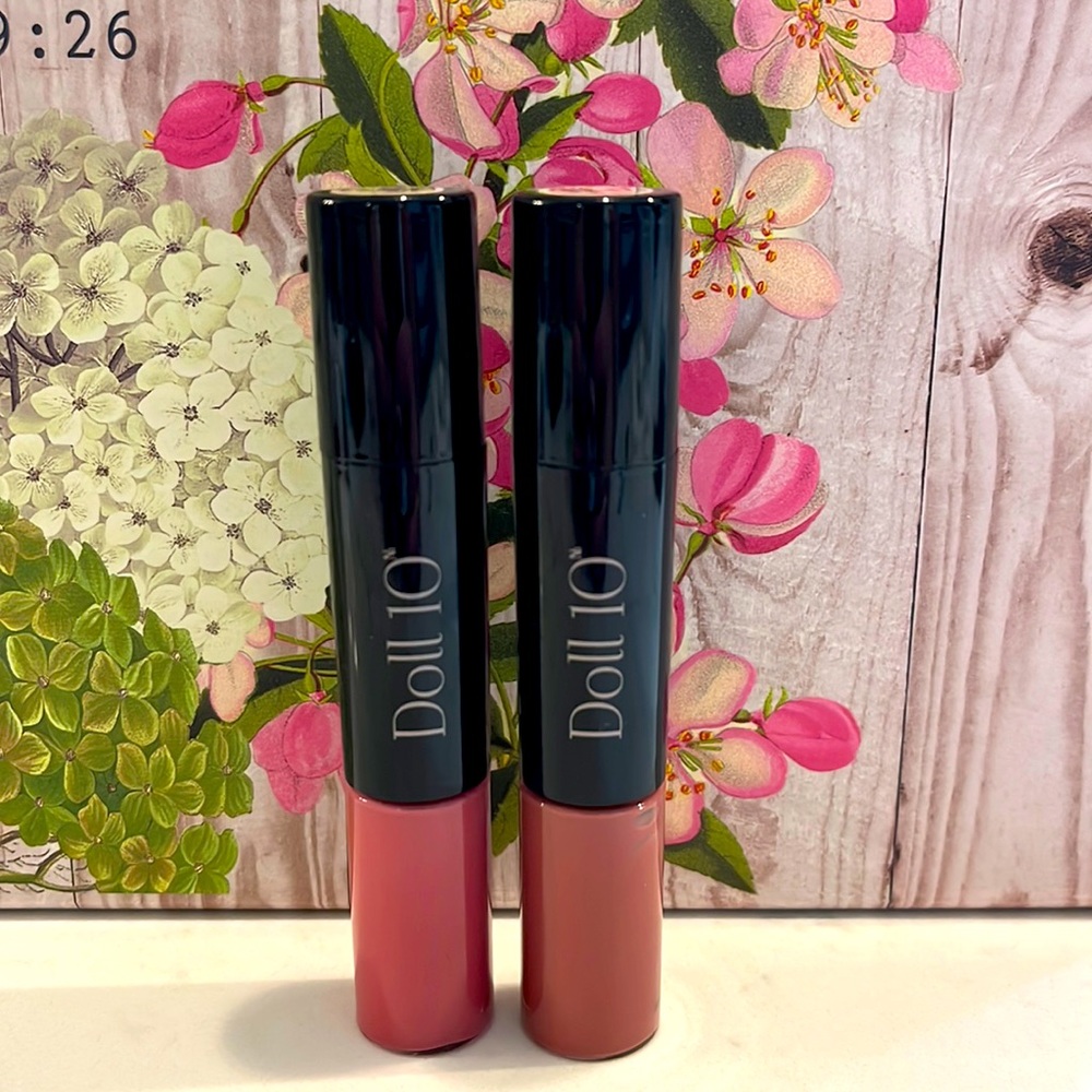 2-Doll 10 doll vault lipstick & lipgloss